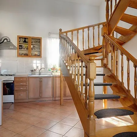 Zora Apartment Premantura